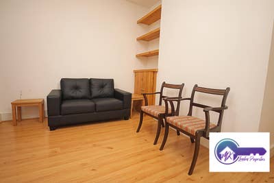 3 Bedroom Flat in Camden Available in August  Main Photo