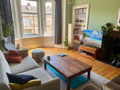 Double Room in  Southside Available Main Photo