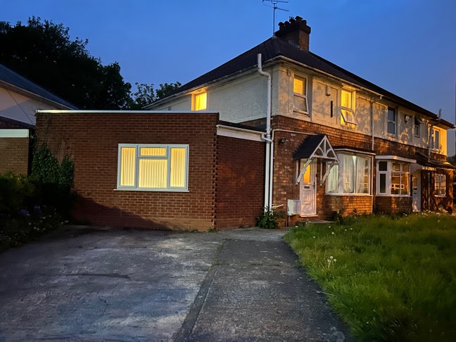 Two rooms available near University of Birmingham  Main Photo