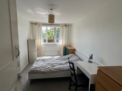 Lovely&Clean Double room in East Finchley inc.Bill Main Photo