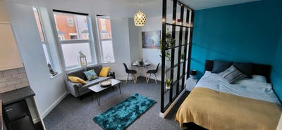 🔥Stunning Ensuite Room 10 min Walk City Centre🔥 Main Photo