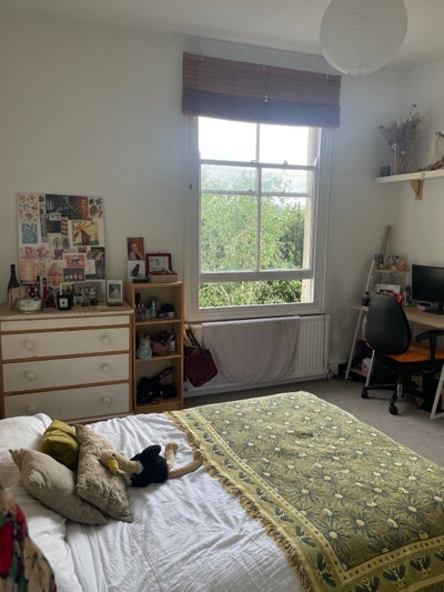 Beautiful bright room in leafy Crouch End Main Photo