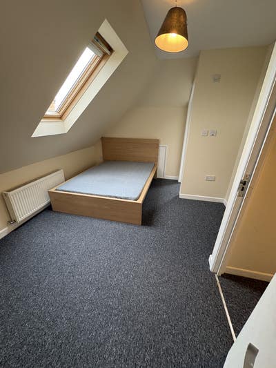 Double En-suite room in Ashley Down Main Photo