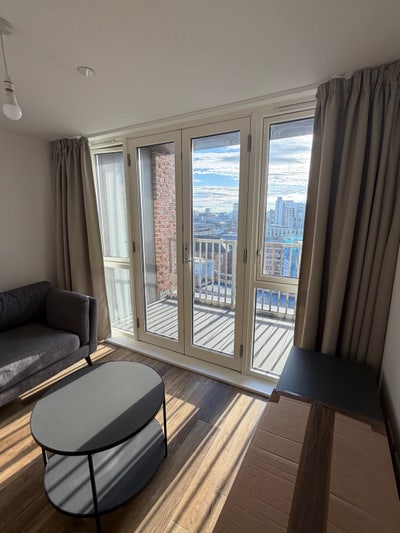 Double ensuite room in city centre Main Photo