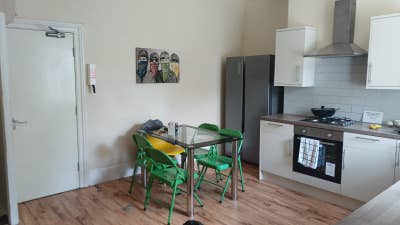 Very beautiful and spacious 6 bedroom shared house Main Photo