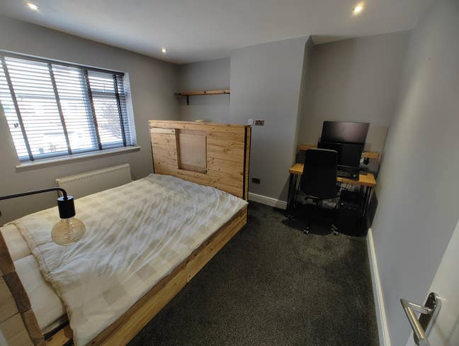 Double room in a modern house in Audenshaw Main Photo