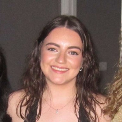 Professional Female seeks a single or double room Main Photo