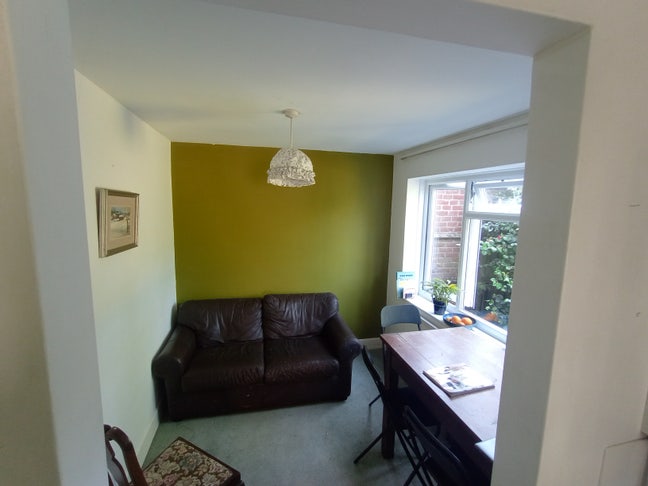 Large comfortable rooms with glorious outlook Main Photo
