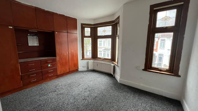 Double Room to rent in East Ham E6 Main Photo