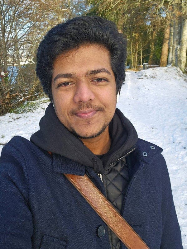 Professional Male seeks a single or double room Main Photo