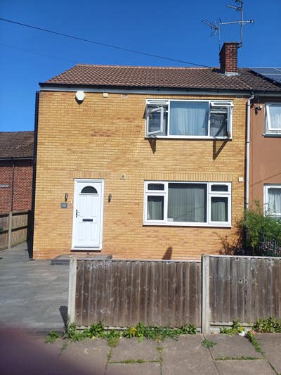 Double En-suite Room | Near Warwick University  Main Photo
