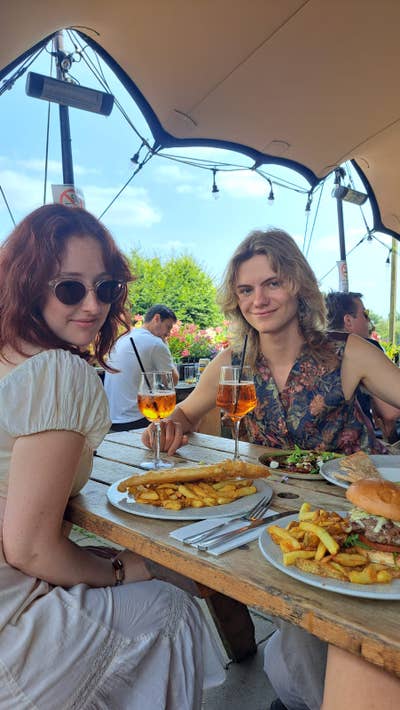 Looking for rooms/buddy up in N or W London Main Photo