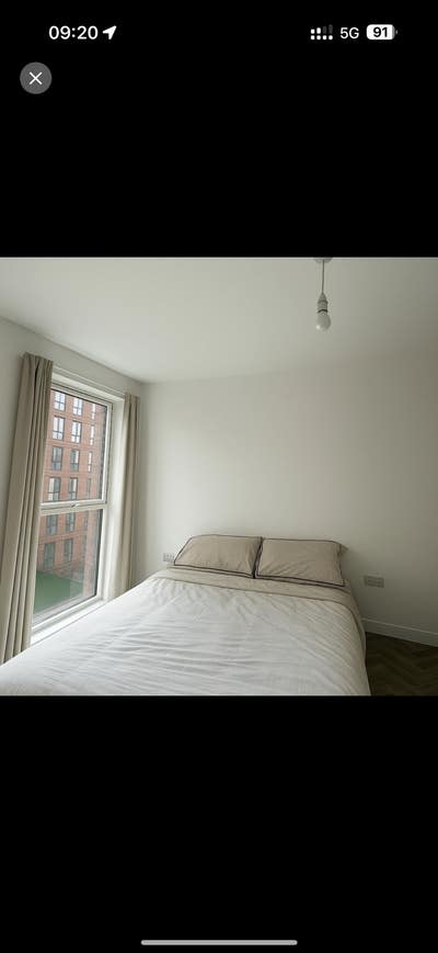 Modern Double Room – Colindale, 3 min to Tube Main Photo
