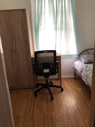 *Single Room near Edgware Road Main Photo
