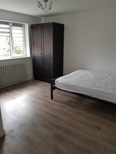 Large Double Bedroom Main Photo