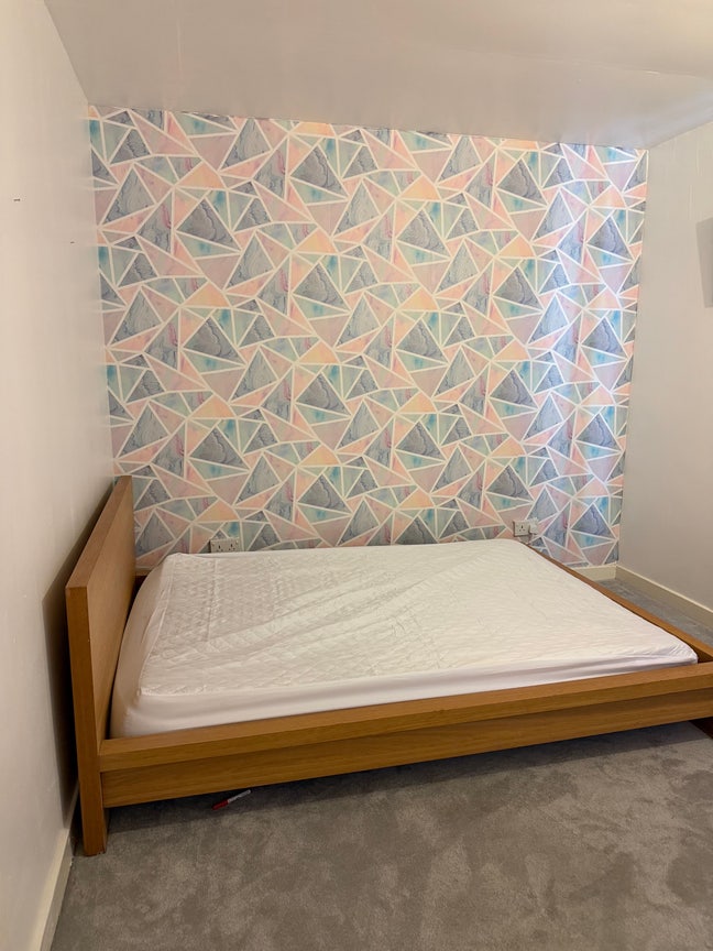 Room for rent  Main Photo