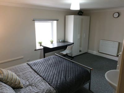 Room for rent City Centre Main Photo