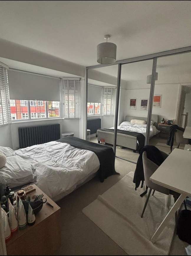 Large Double Room 20 minutes walk from Chester  Main Photo