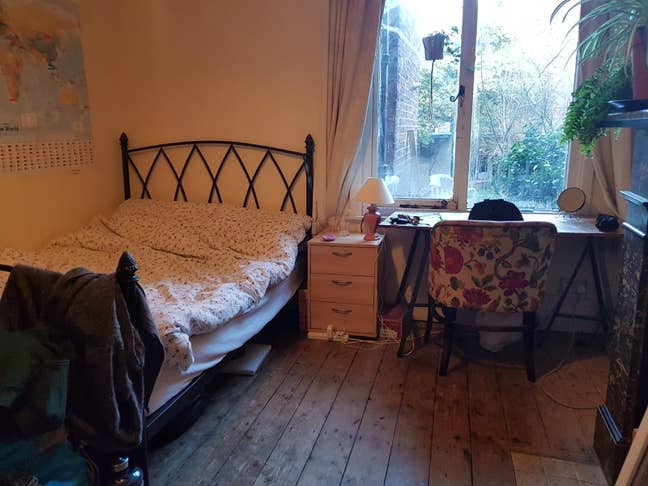 Huge double room in Central Chorlton Village Main Photo
