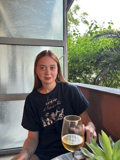 Looking for a double room near UCL!   Main Photo
