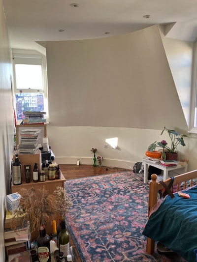Large Bright Room in Kentish Town Main Photo