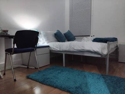 🏡 Spacious Modern Two Bedroom Flat In London 🏡 Main Photo