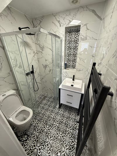 Quiet and clean home looking for a flat mate Main Photo