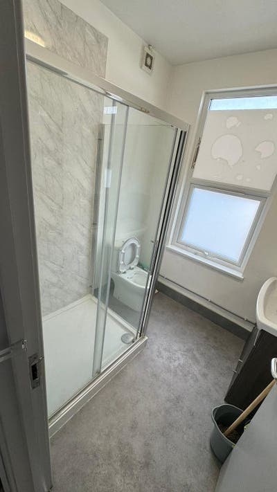 Spacious Double Room in Wembley HA9  Main Photo
