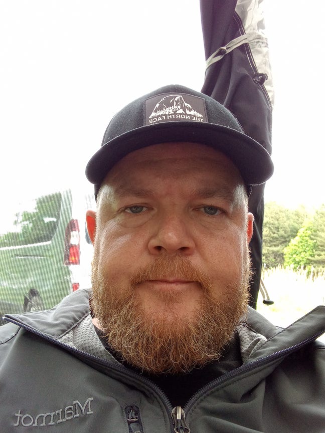 Professional worker  Main Photo