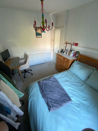 Double Room in Enfield Main Photo