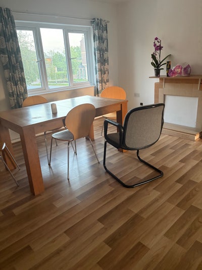 4 Bedrooms flat to let  Main Photo