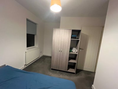 Double room for single student or professional  Main Photo