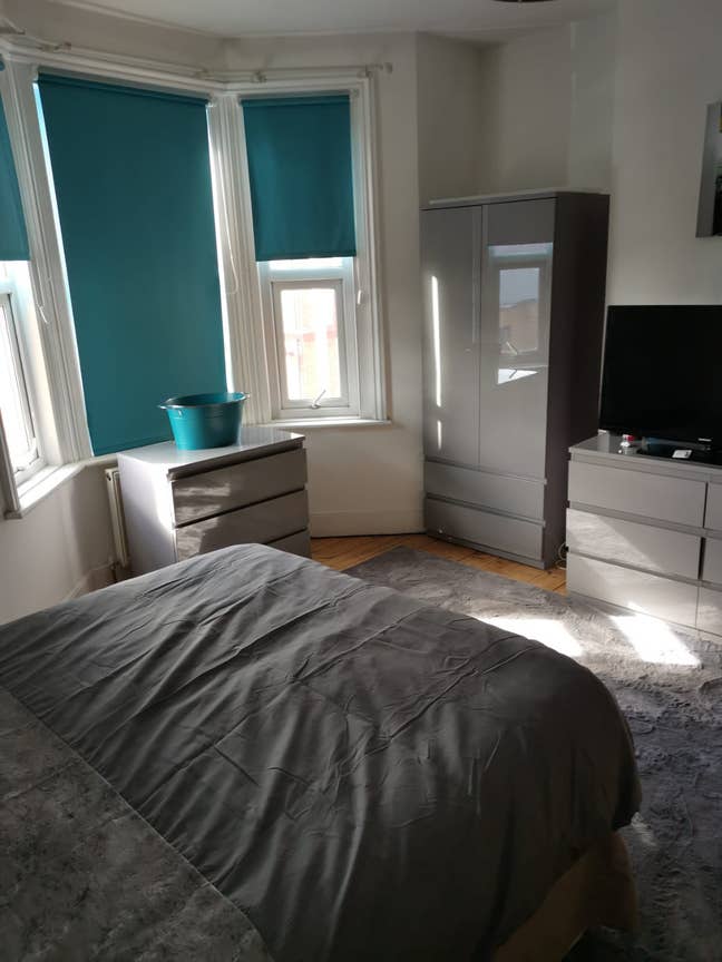 Large sunny bedroom , central Ramsgate  Main Photo