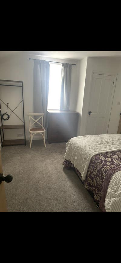 En suite double bedroom  Main Photo