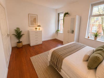 🔥 &pound;100 off - Stylish Rooms Available Near Mri 🏥 Main Photo