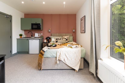 Stunning Ensuites | Studio  | 1 Week Rent Free Main Photo
