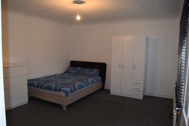 Massive room for rent in Peterborough Orton Main Photo