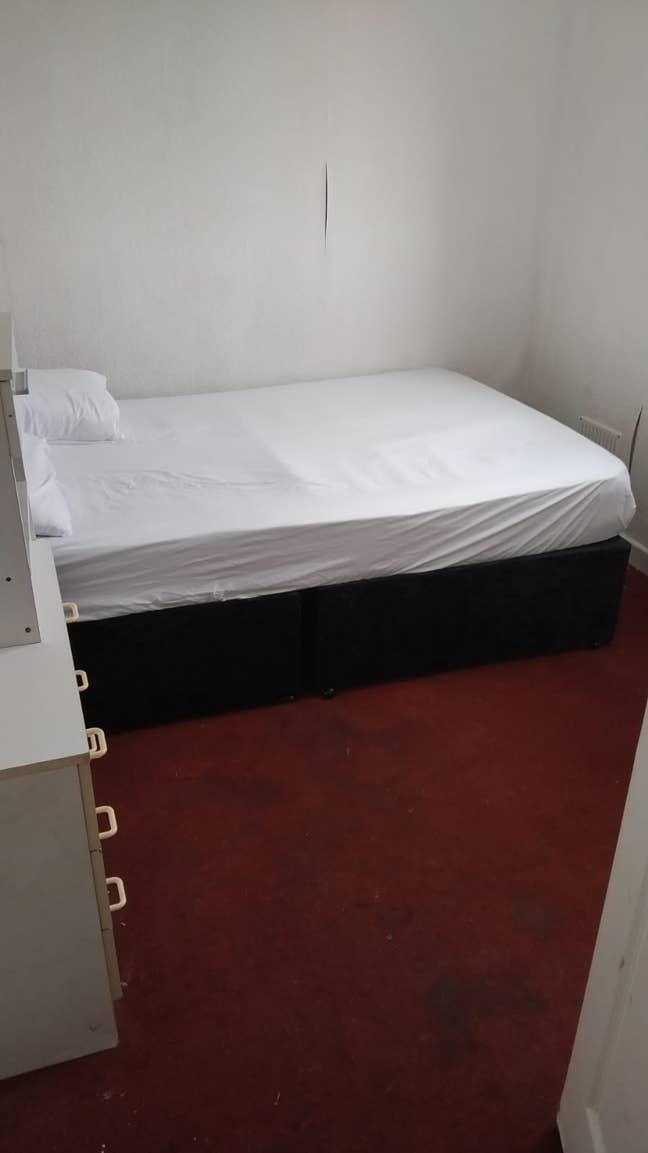 Single Room Available-M24 5LY Main Photo