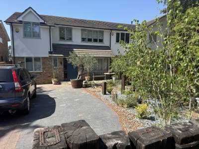 Chorleywood.Dble & En-Suite.Parking.LBGT friendly Main Photo