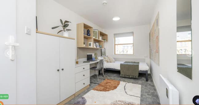 Available ensutie at ABODE in York, must go ASAP! Main Photo