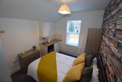 Lovely small studio room Coming soon B23 Main Photo