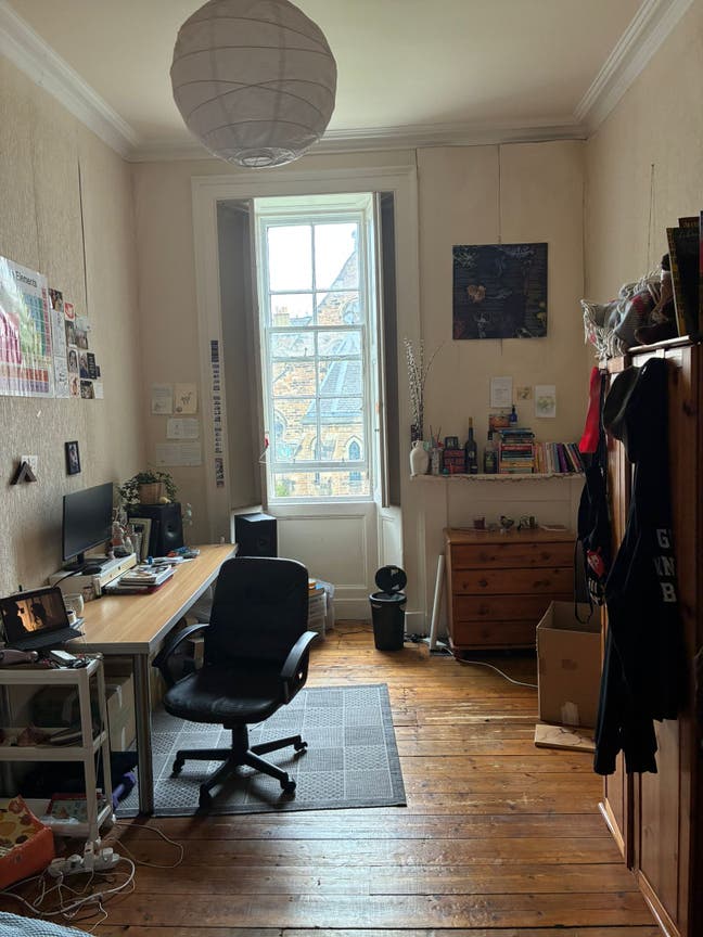 Looking for student tenant in short-term let Main Photo