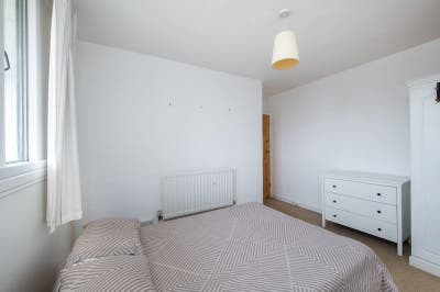 Amazing Double Room in the Heart of Brixton Main Photo