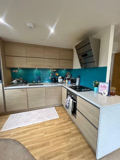3 bed Wimbledon flat Main Photo