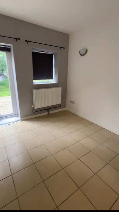 Beautiful 3 Bed in Bromley Main Photo