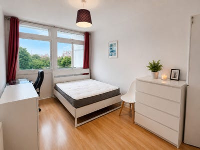 ⭐No deposit • Bills Incl • Surrey Quays Main Photo