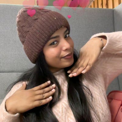 I am a female student aged 25. I am looking f... Main Photo
