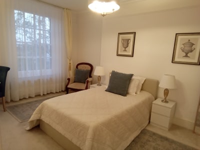 Lovely Master Room in Prestigious Mansion Block  Main Photo