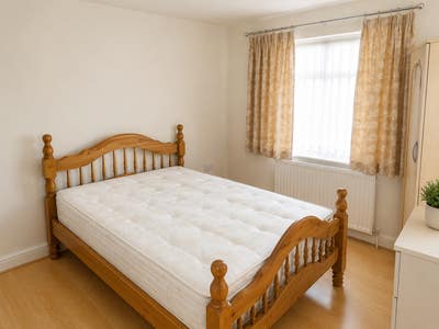Double Room for Rent – &pound;530 per Month (All Bills I Main Photo