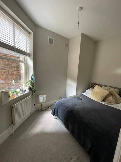 Lovely flat in St Johns Hill  Main Photo